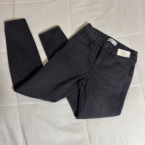 Abercrombie & Fitch High Rise Jeans